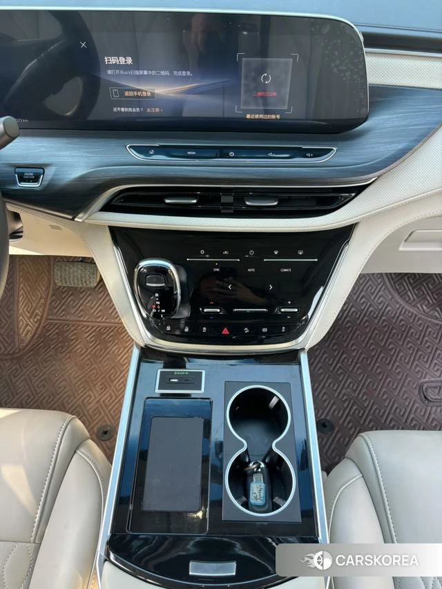 Buick GL8 2023 Шампань из Китая