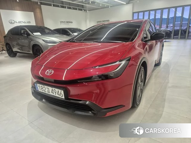 Toyota Prius 5th Generation 2024 Красный из Кореи