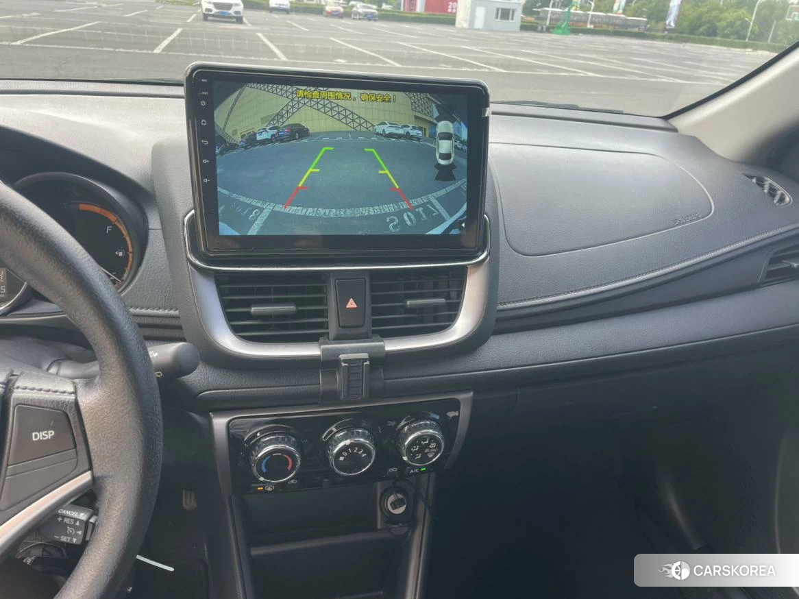 Toyota YARIS L Zhixuan 2021 Белый из Китая