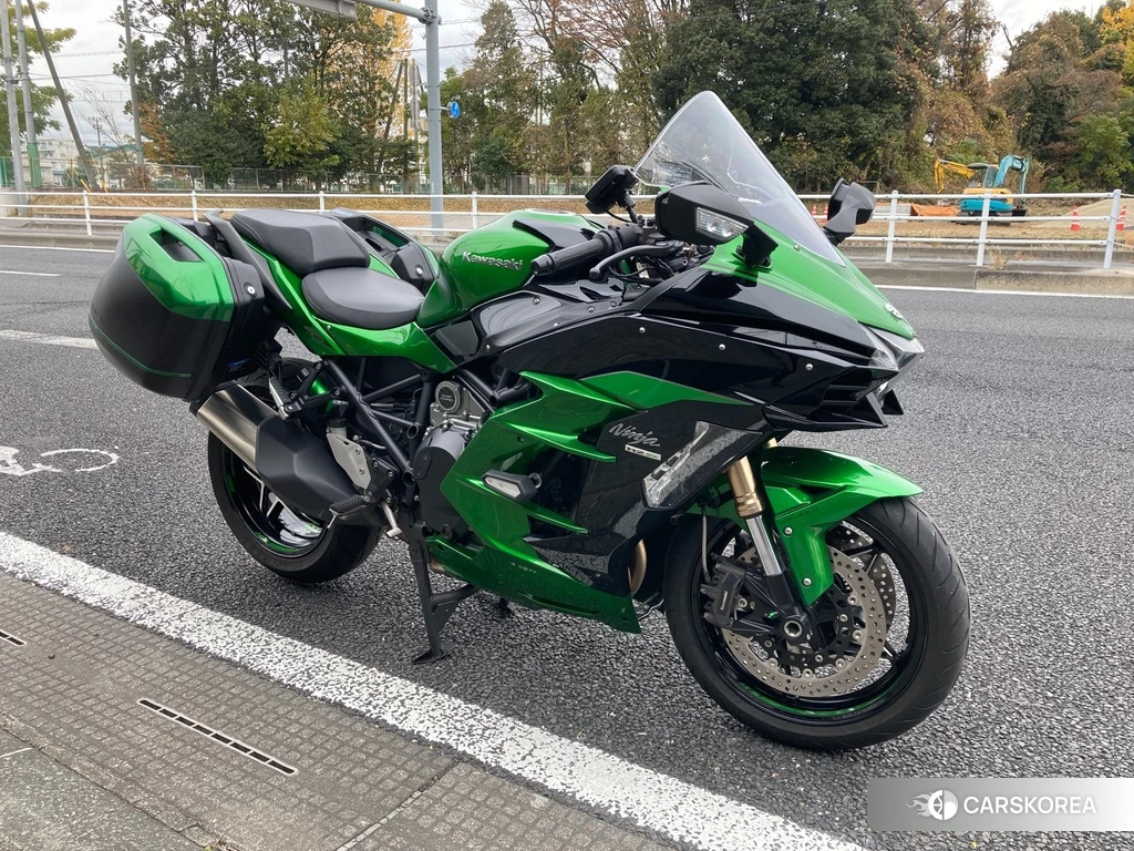 Проданный Kawasaki NINJA H2 SX SE 2019 из Японии