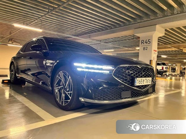 Genesis G90 (RS4) 2022 Черный из Кореи