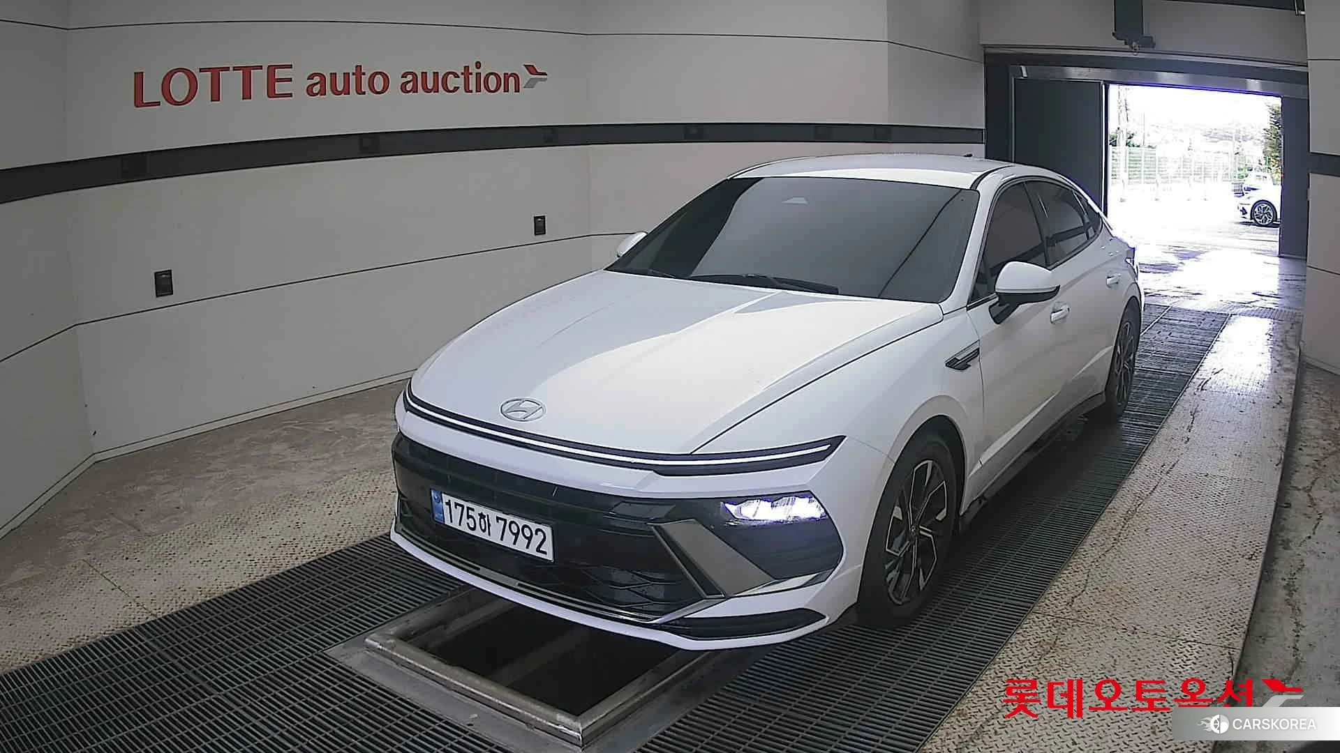 Hyundai Sonata 2024 Serenity White Pearl из Кореи