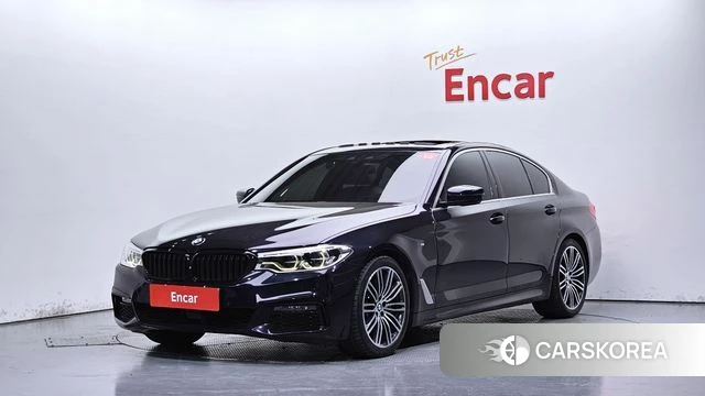 BMW 5 Series (G30) 2019 Черный из Кореи