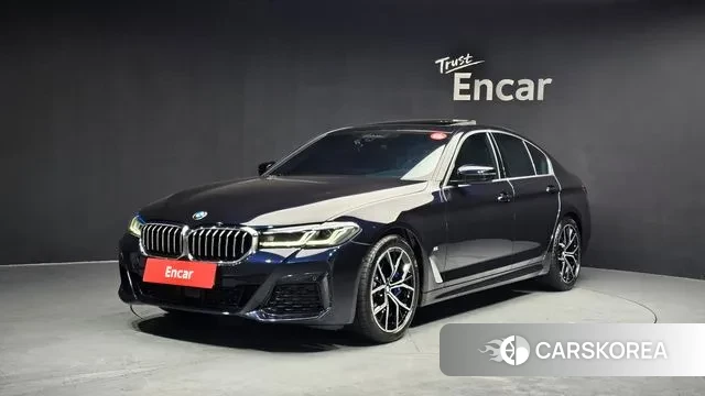 BMW 5 Series (G30) 2023 Черный из Кореи