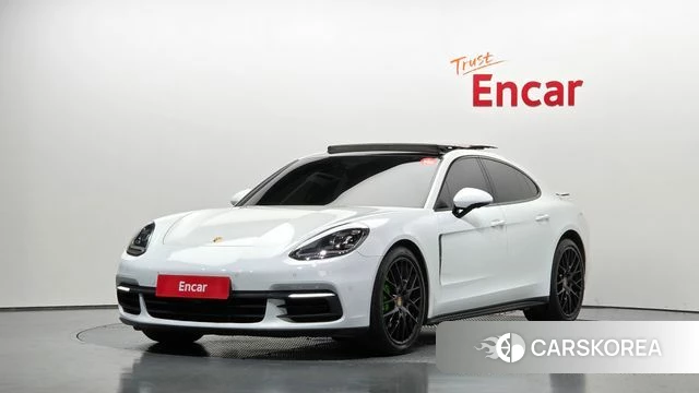 Porsche Panamera (971) 2018 Белый из Кореи