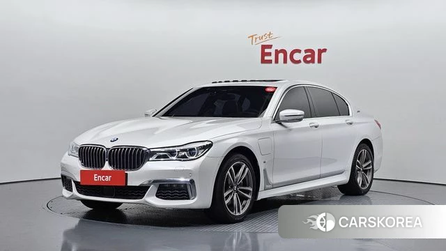 BMW 7 Series (G11) 2019 Белый из Кореи