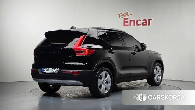 Volvo XC40 2021 Черный из Кореи