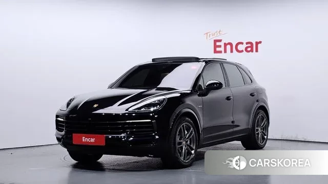 Porsche Cayenne (PO536) 2020 Черный из Кореи