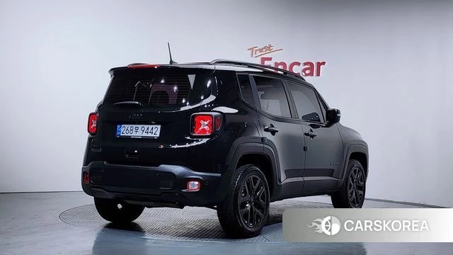 Jeep Renegade 2018 Черный из Кореи