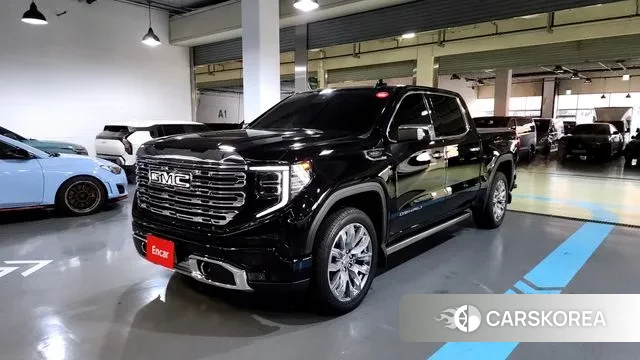GMC Sierra 2024 Черный из Кореи