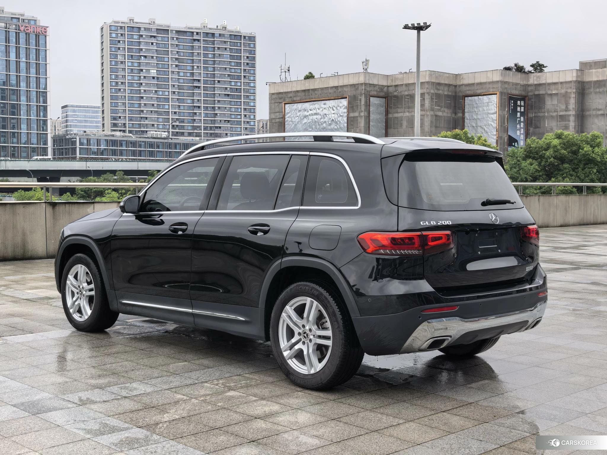 Mercedes-Benz GLB 2022 Черный из Китая
