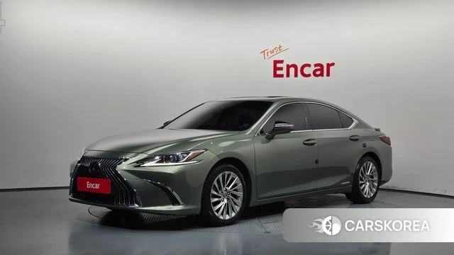 Lexus ES300h 7th generation 2018 Зеленый из Кореи