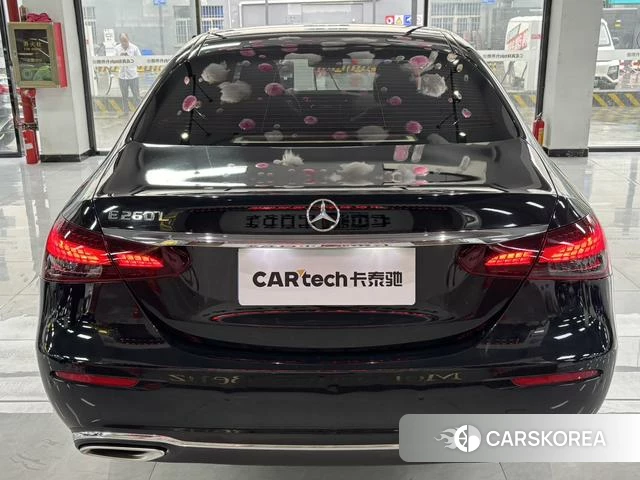 Mercedes-Benz E-class 2023 Черный из Китая