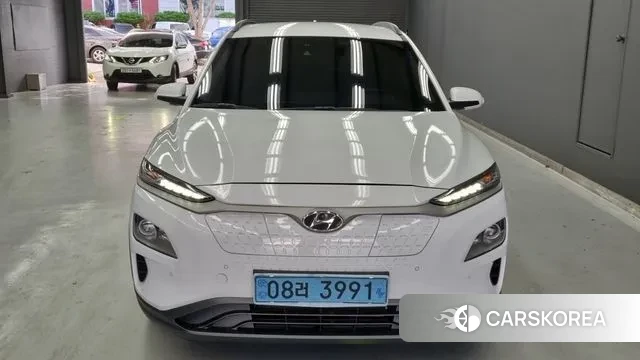 Hyundai Kona Electric 2019 Белый из Кореи