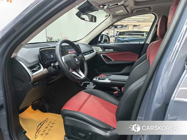 BMW X1 2024 Темно-серый из Китая