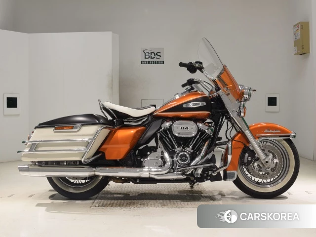Проданный Harley-Davidson Electra Glide Highway King FLHFB 2023 из Японии, фото 4