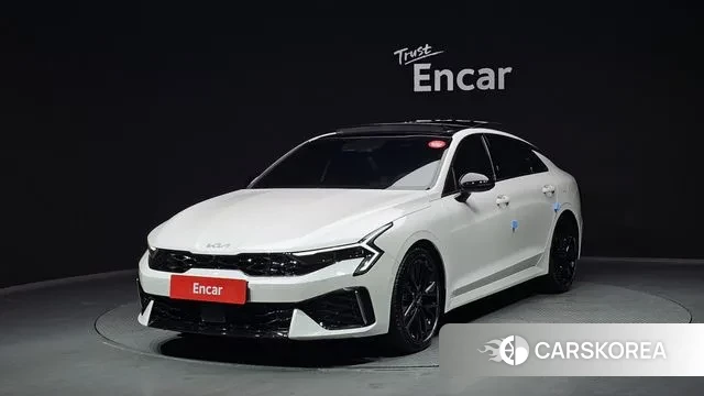 Kia The New K5 3rd generation 2023 Белый из Кореи