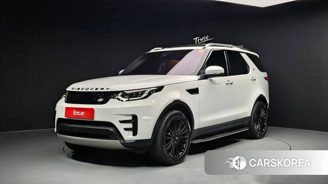 Land Rover Discovery 5 2018 Белый из Кореи
