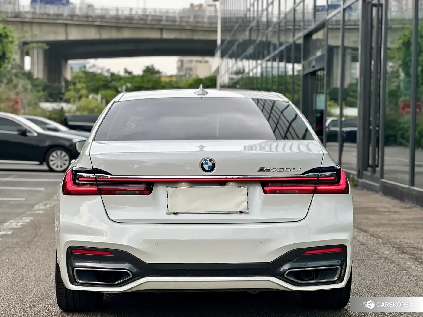 BMW 7 series 2020 Белый из Китая