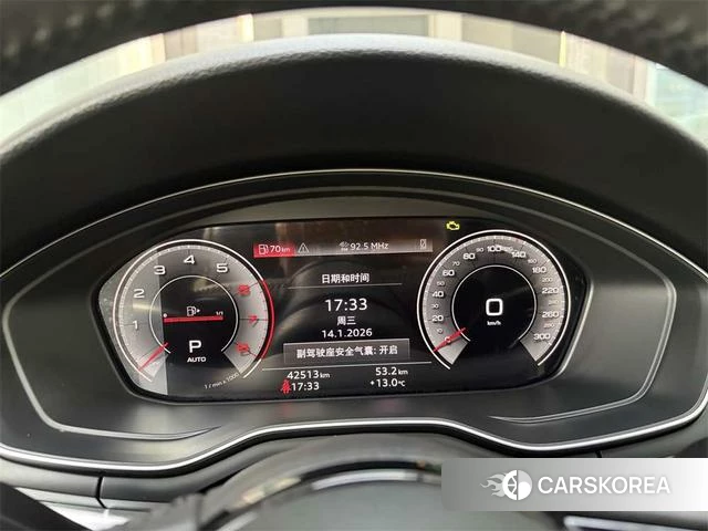 Audi A4L 2021 Белый из Китая