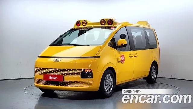 Hyundai Staria 2021 Желтый из Кореи