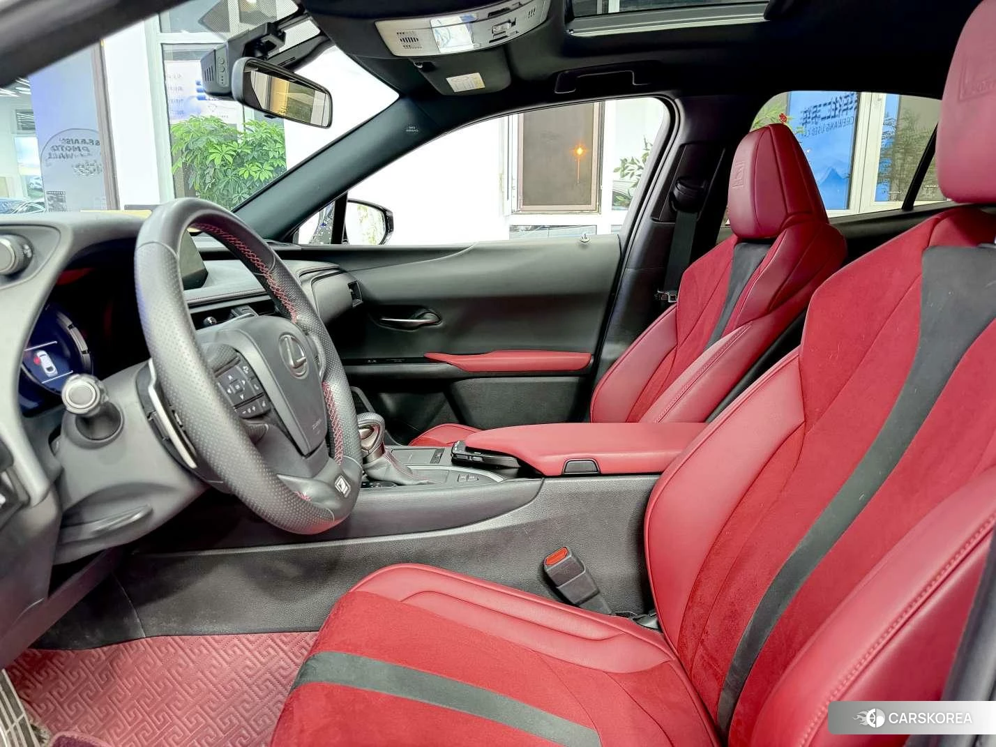 Lexus UX 2019 Белый из Китая