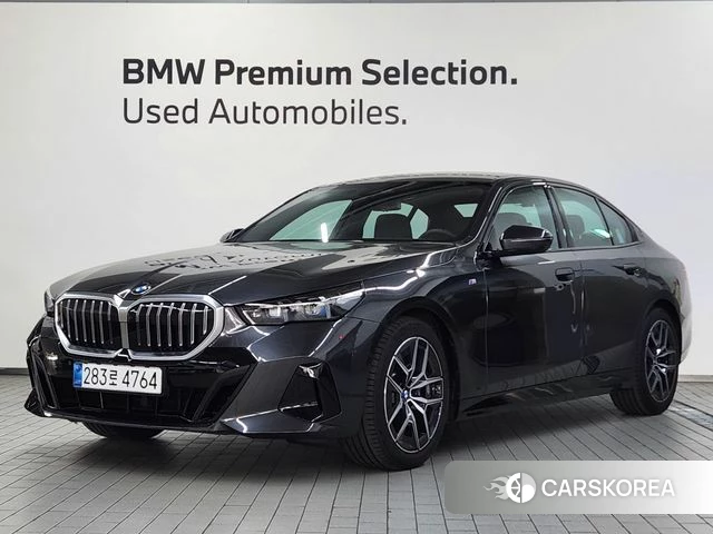 BMW 5 Series (G60) 2025 Серый из Кореи