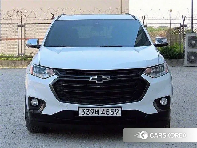 Chevrolet (GM Daewoo) Traverse 2020 Белый из Кореи
