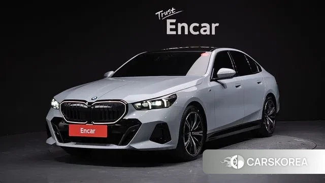 BMW 5 Series (G60) 2025 Серый из Кореи