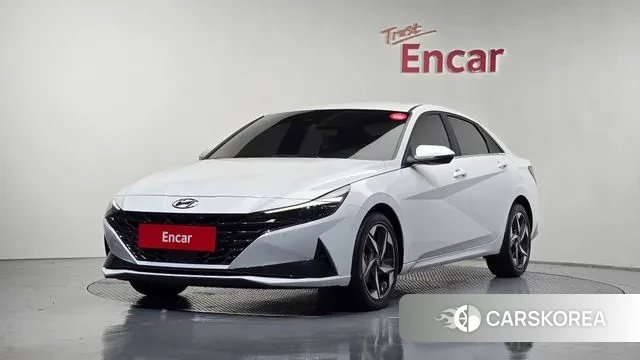 Hyundai Avante (CN7) 2023 Белый из Кореи