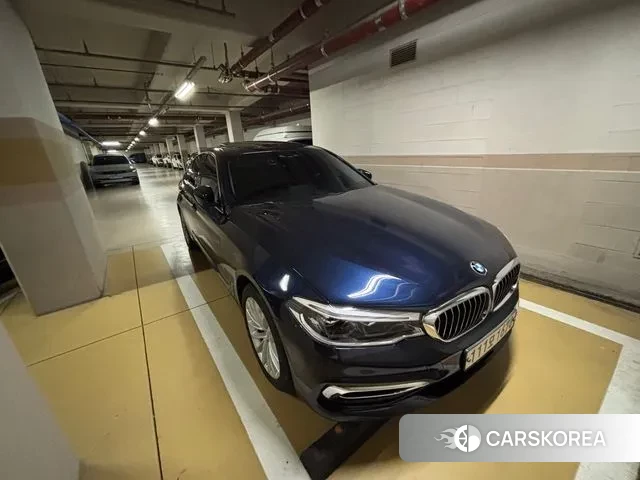 BMW 5 Series (G30) 2020 Синий из Кореи