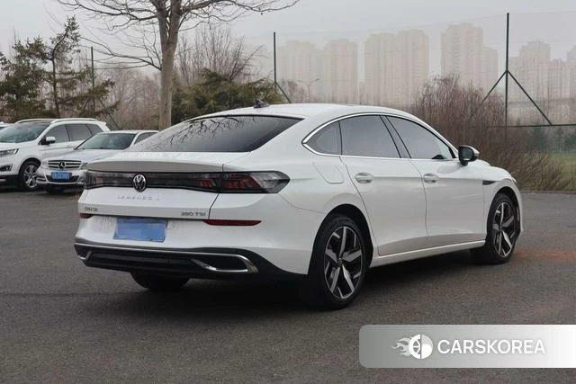 Volkswagen Lingdu 2023 Белый из Китая