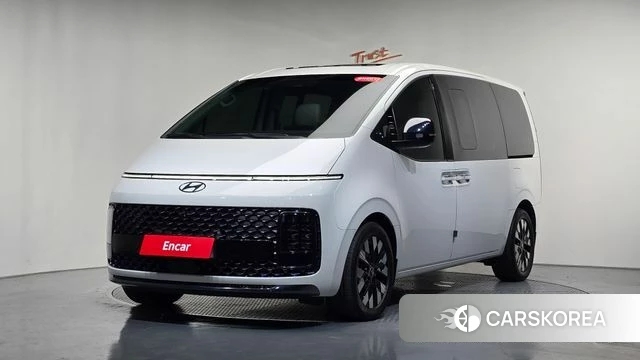 Hyundai Staria 2024 Белый из Кореи