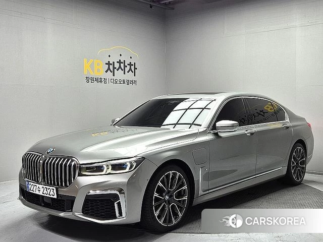 BMW 7 Series (G11) 2021 Цвет тростника из Кореи