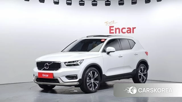 Volvo XC40 2021 Белый из Кореи