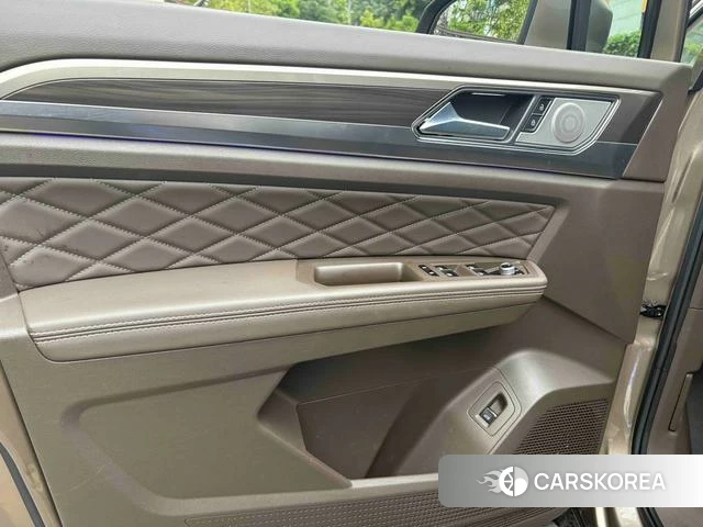 Volkswagen Weiran 2021 Шампань из Китая
