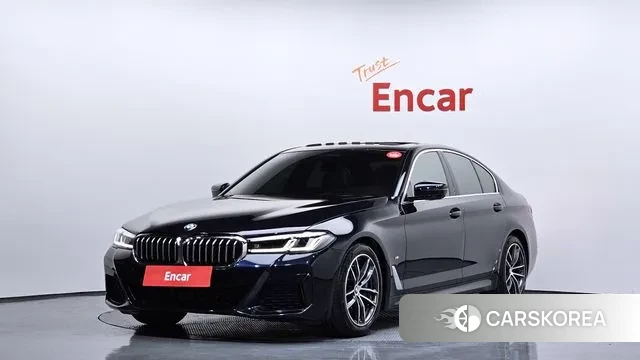 BMW 5 Series (G30) 2023 Черный из Кореи