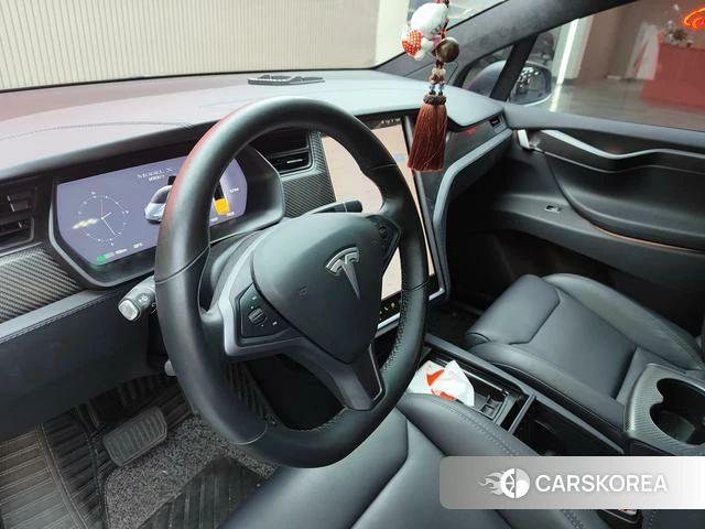 Tesla Model X 2019 Темно-серый из Китая
