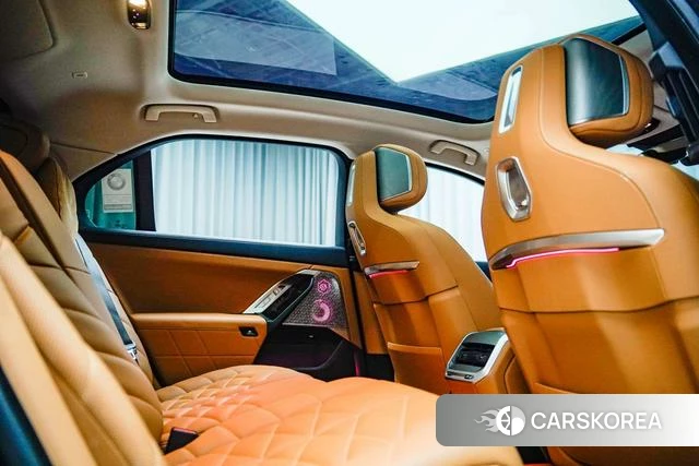 BMW 7 series 2023 Черный из Китая