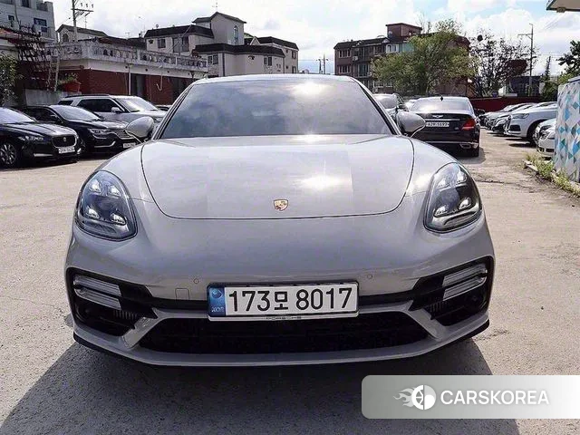 Porsche Panamera (971) 2021 Серебристо-серый из Кореи