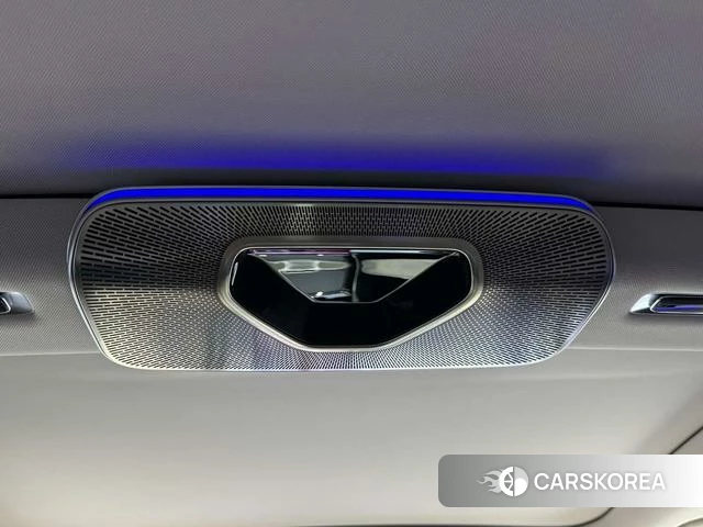 Mercedes-Benz Maybach S-class 2024 Черный из Китая