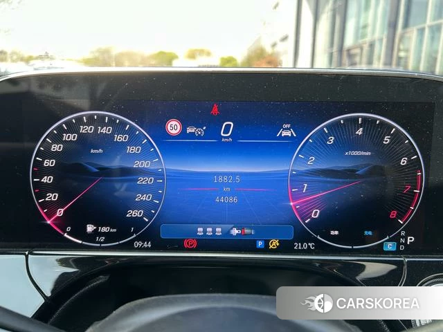 Mercedes-Benz E-class id 3993469 из Китая