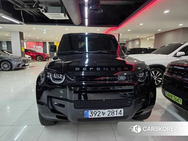 Land Rover Defender (L663) 2025 Черный из Кореи