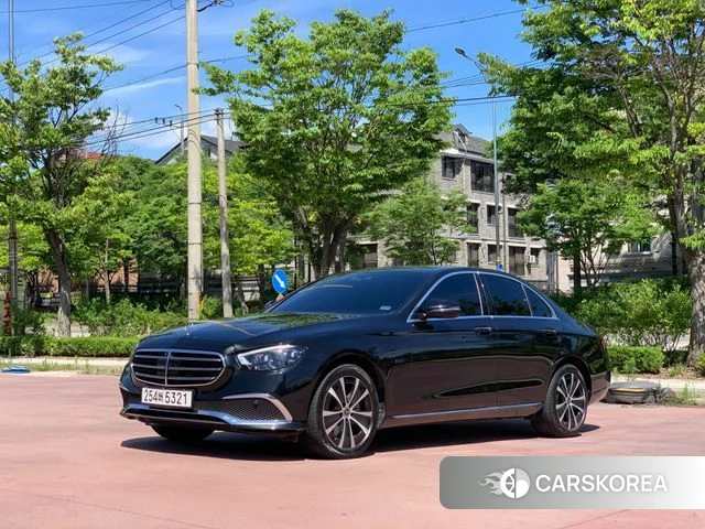 Mercedes-Benz E-Class W213 2021 Черный из Кореи