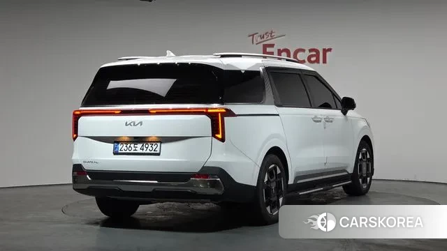 Kia The New Carnival 4th Generation 2024 Белый из Кореи