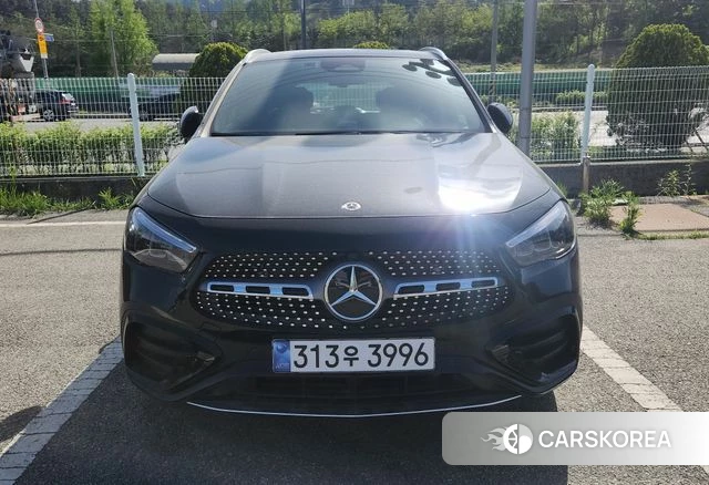Mercedes-Benz GLA - Class H247 2025 Черный из Кореи
