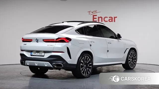 BMW X6 (G06) 2025 Белый из Кореи