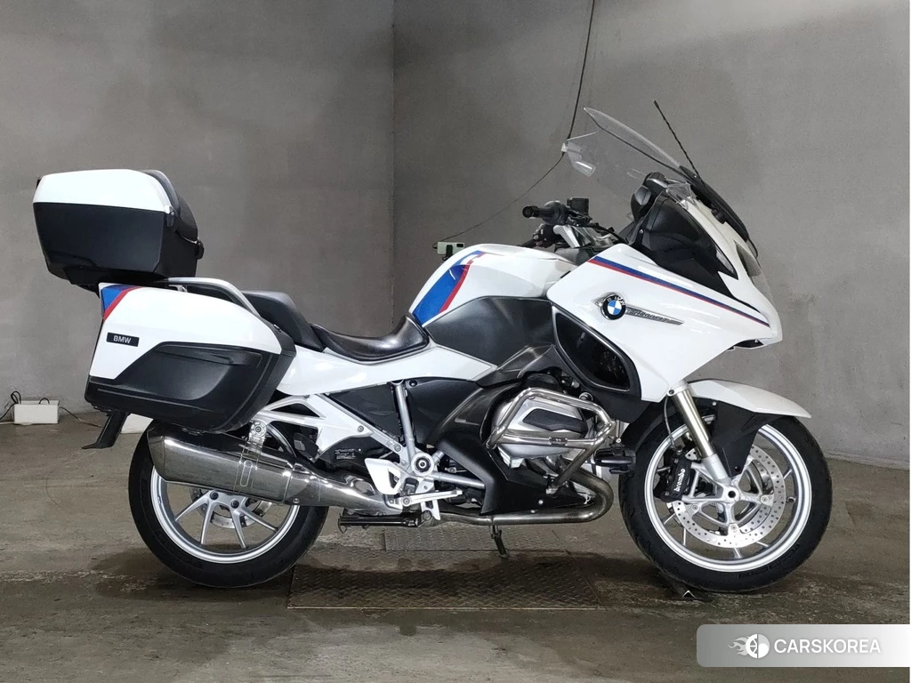 Проданный BMW R1200RT 2016 из Японии