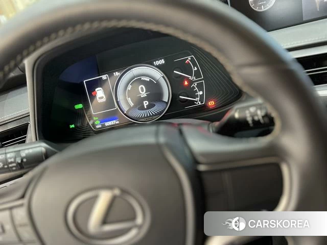 Lexus UX 2021 Оранжевый из Китая