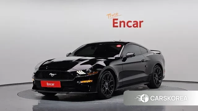 Ford Mustang 2023 Черный из Кореи
